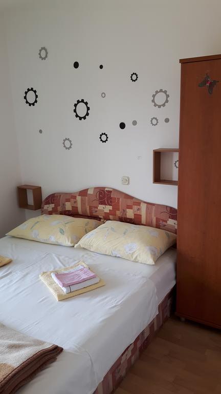 Apartment Krizanovic مالينسكا المظهر الخارجي الصورة